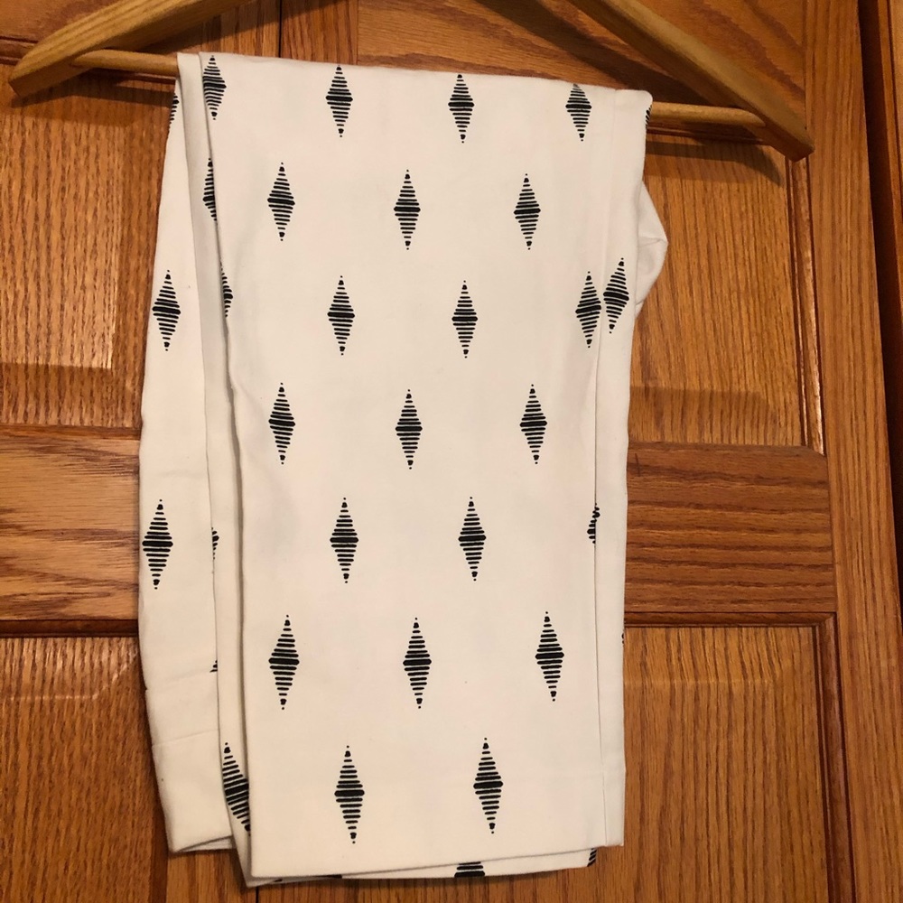 Apt. 9 || The Tori Capri Pants